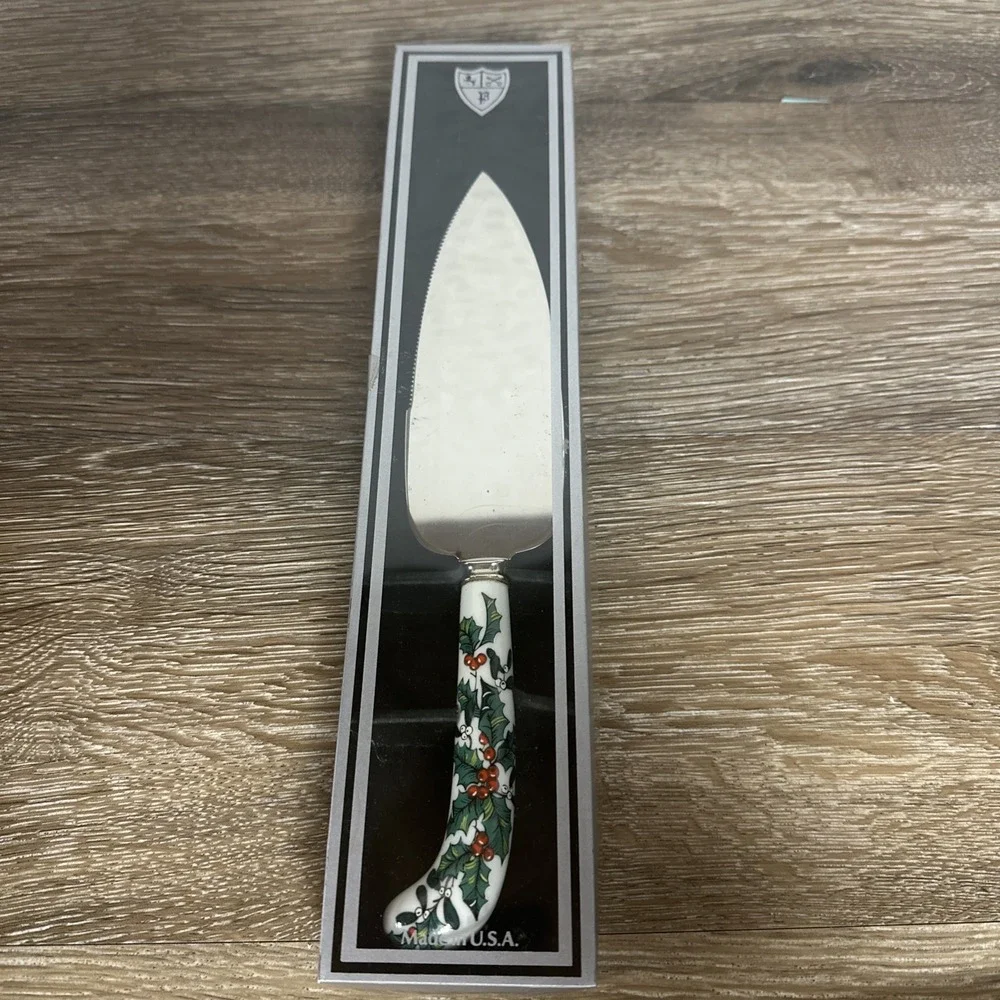 Sheffield England Cake Slicer Server Holly Design Christmas Holidays Wedding